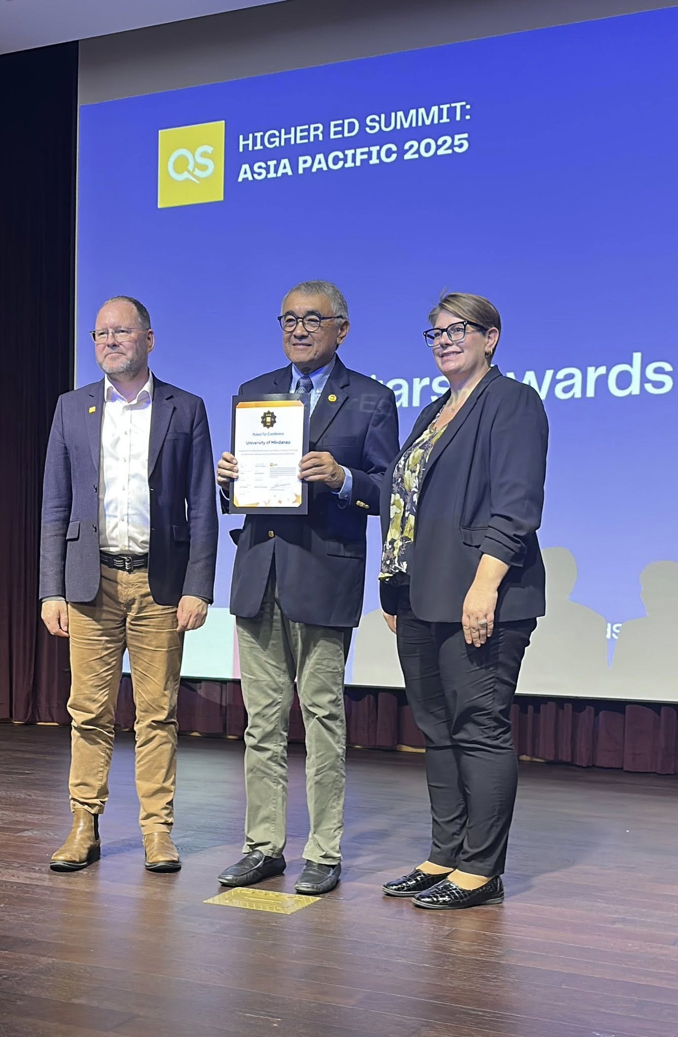 UM President and Chief Executive Officer receives the QS Star Award